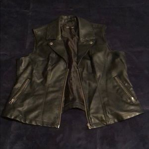 Baccini leather vest